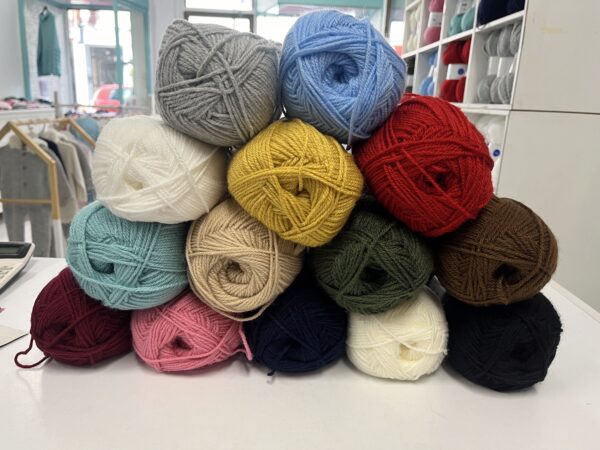 KNITTY 4 - Imagen 2